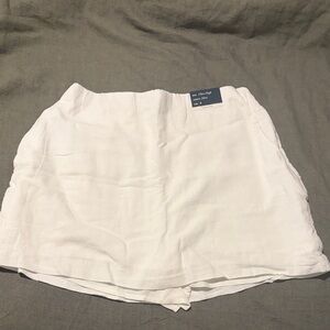Abercrombie & Fitch White Mini Skort